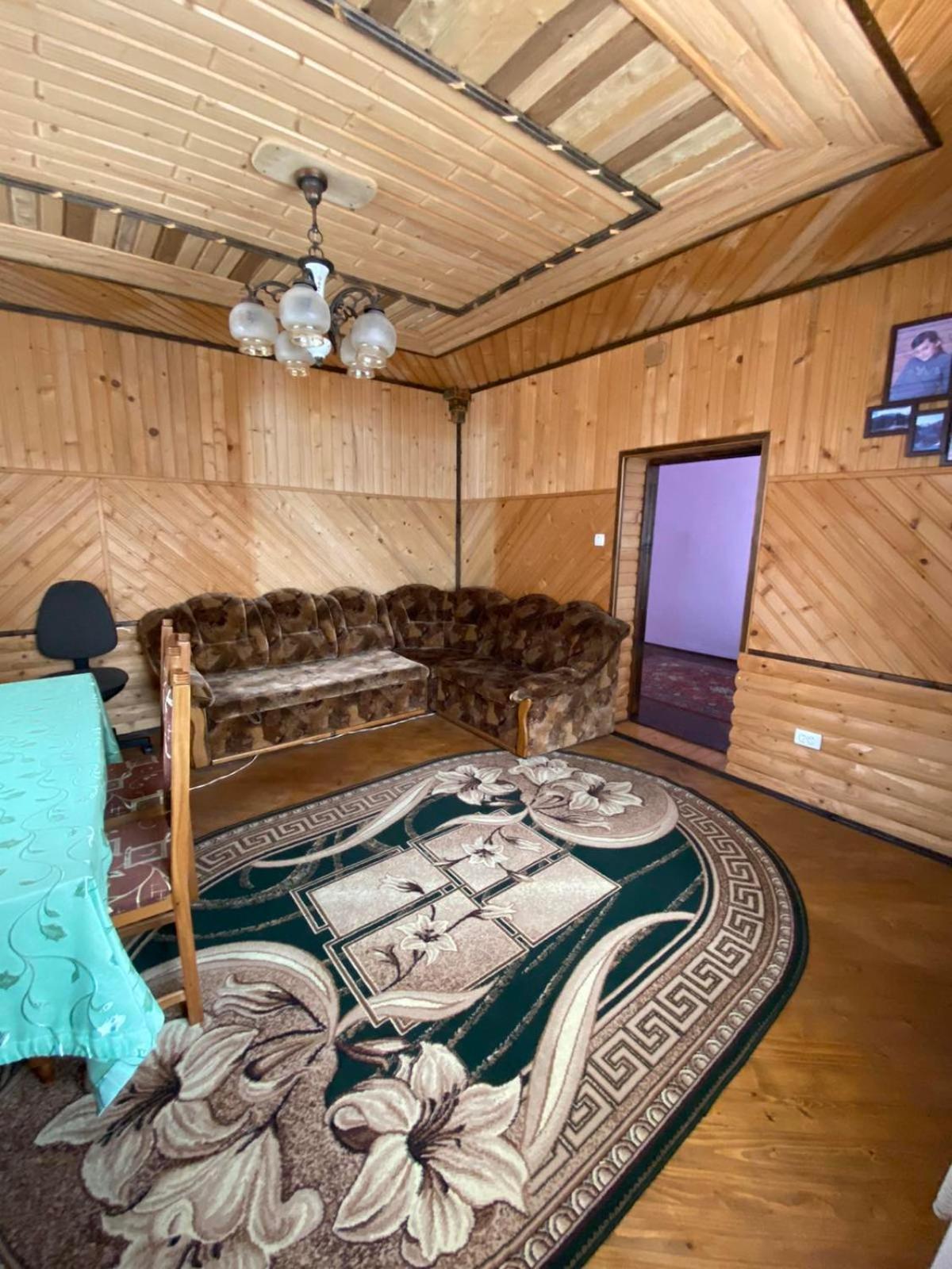 Apartamento Лісова Хатинка Kelechin Exterior foto